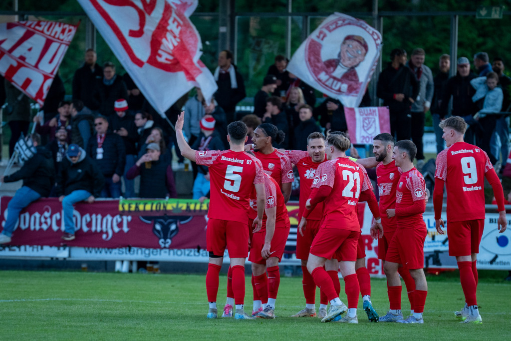 Bayernliga Süd: Siebter Heimsieg in Folge
