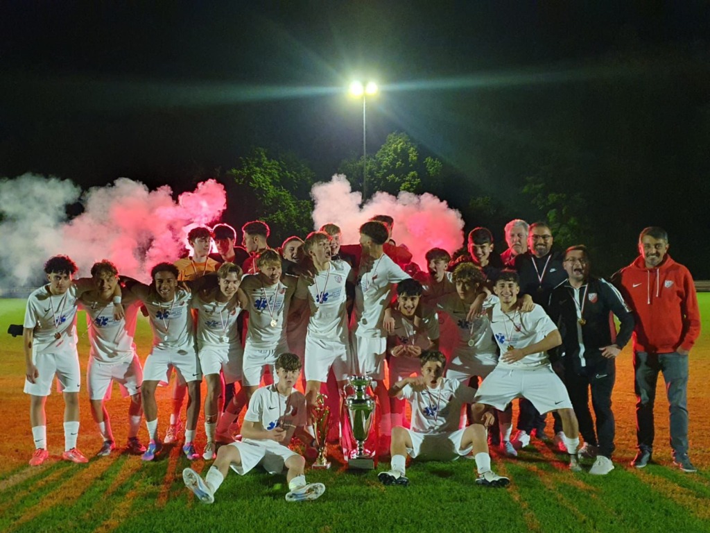 U17-Junioren: Pokalsieger!