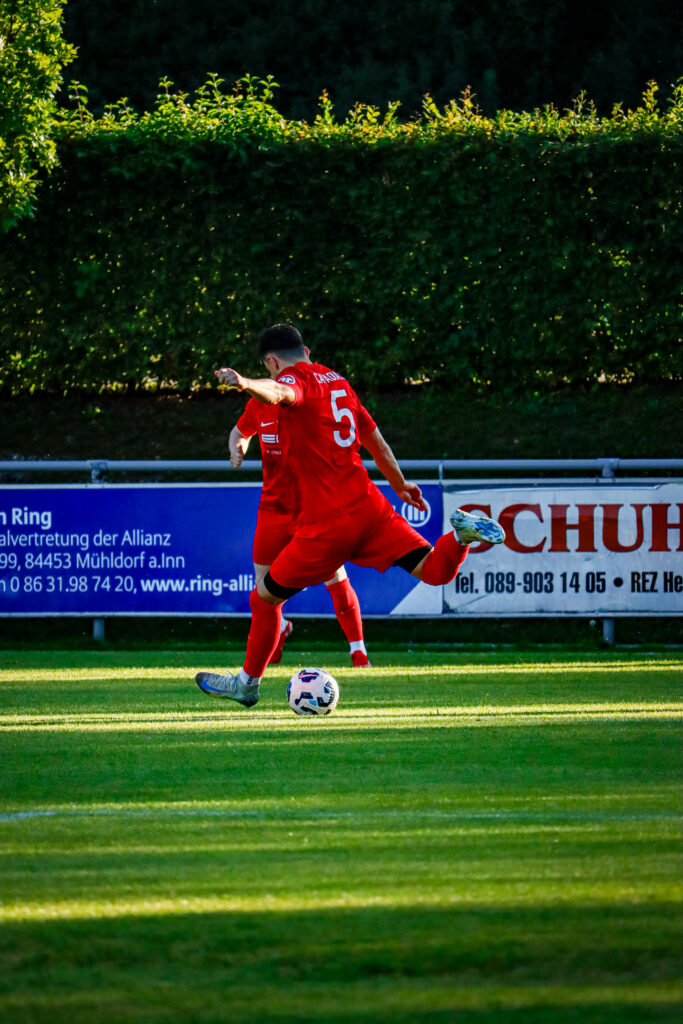 Bayernliga Süd: Den Bock umstoßen