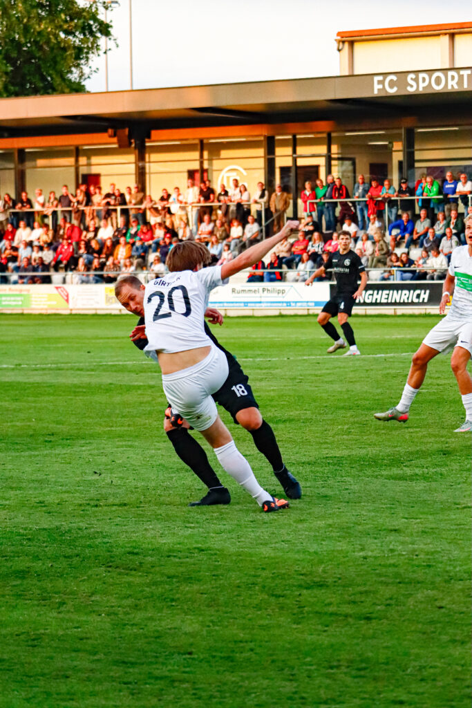 Bayernliga Süd: Last-Minute-Ausgleich