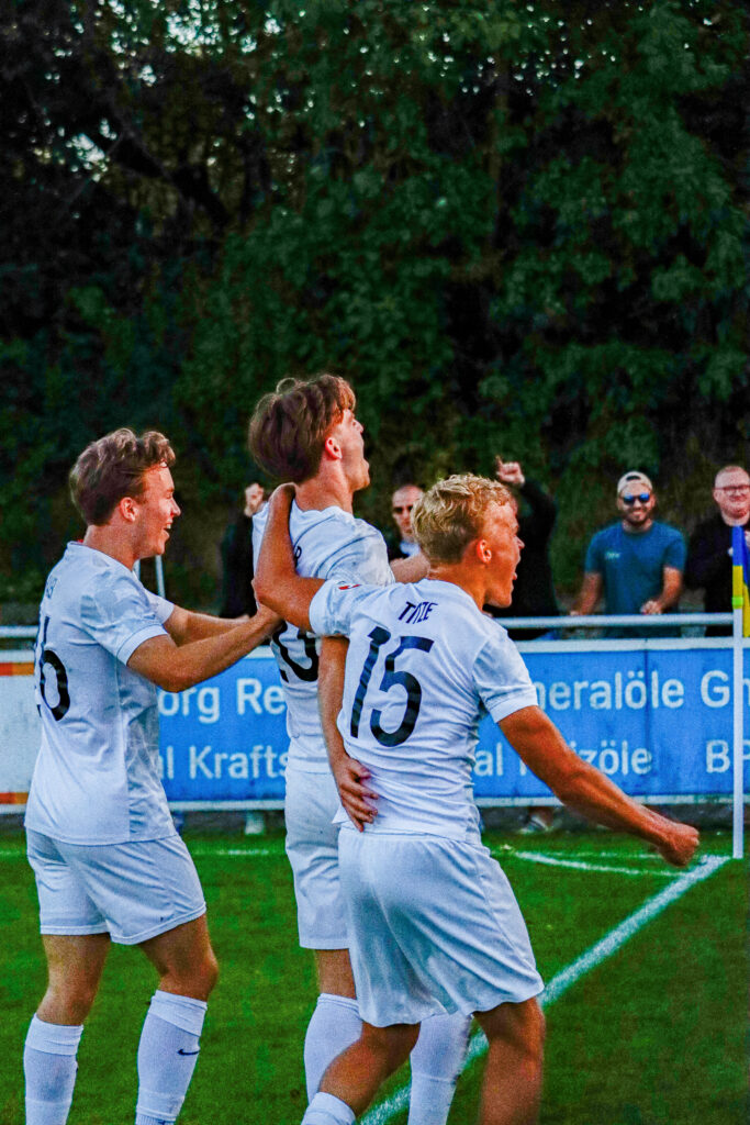 Bayernliga Süd: H-Wold und Girtler glänzen mit Doppelpacks