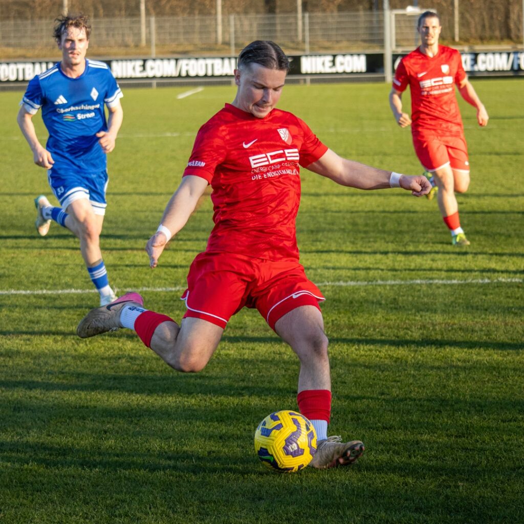 Bayernliga Süd: Klare Rollenverteilung in Augsburg