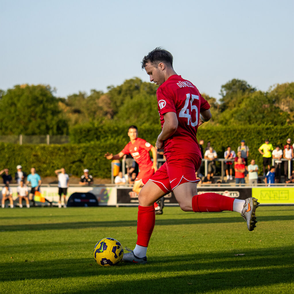 Bayernliga Süd: Deutliche Heimniederlage