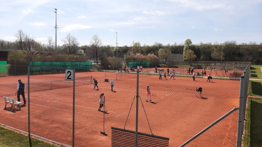 Tennissaison erfolgreich eröffnet